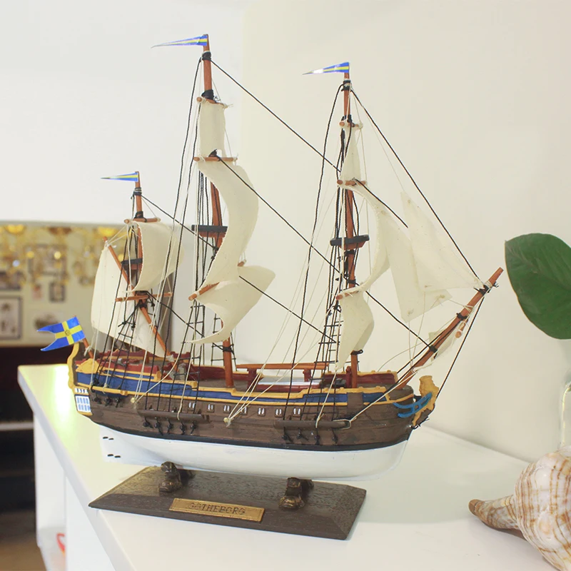 

Gothenburg Zheng He under the Western resin sailing ship model living room children's room ornaments decorative handicraft gifts