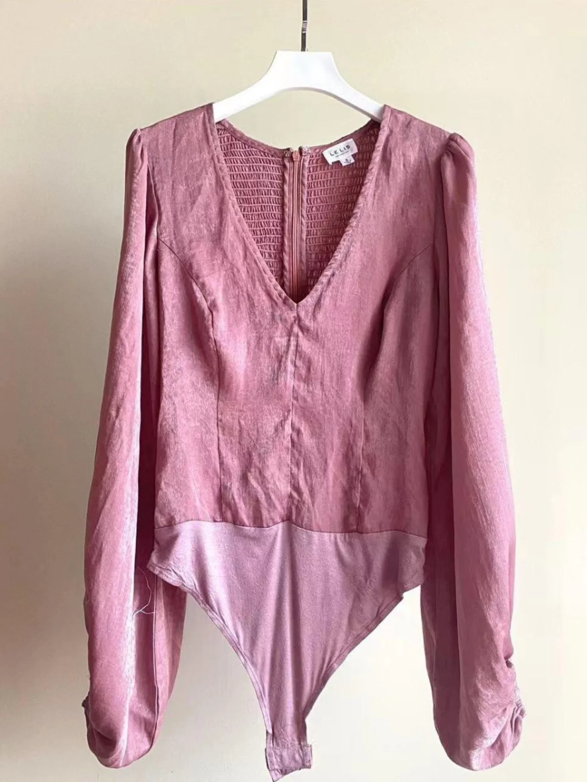 Faionable Long Sve da donna irt Slim Fit Lady Sle Stampa leopardata Abbigliamento casual V-Ne Materiale sottile Colore con cappuccio