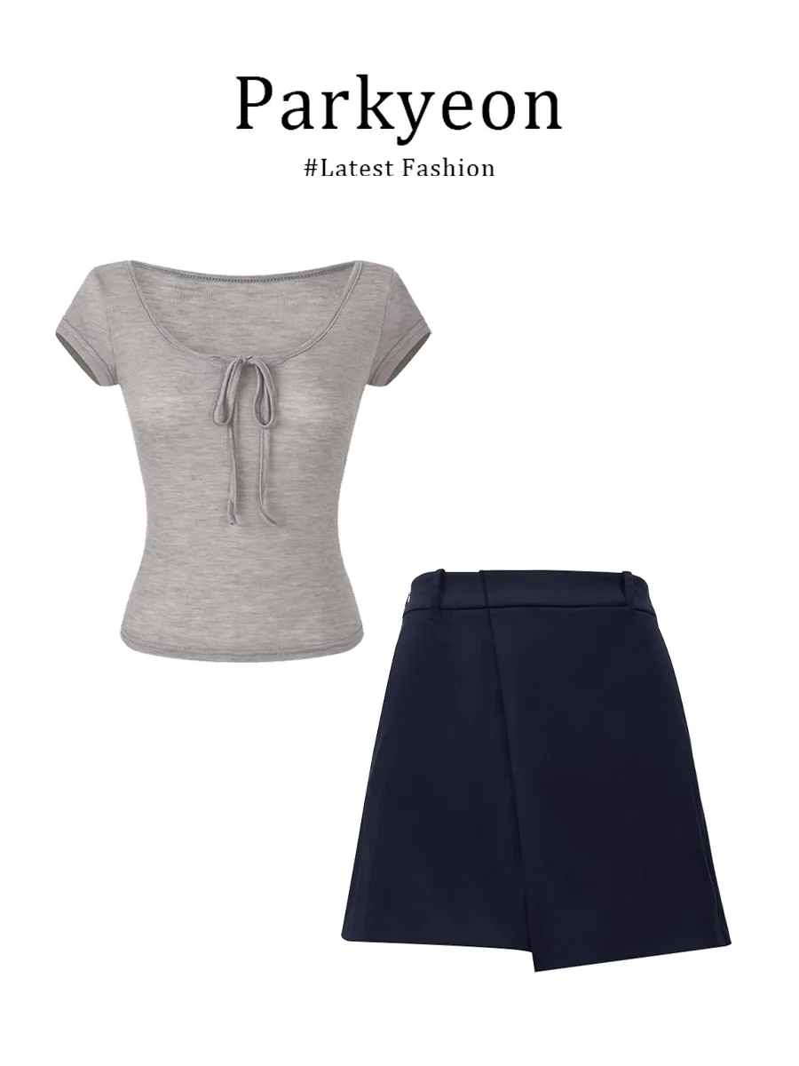 

Fashionable Korean Style Slim Fit Short Sleeve T-Shirt Top High Waist Casual Skirt Two Piece Set round Neckline Summer Outfit