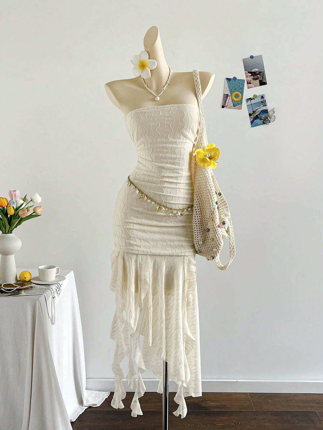 فستان طويل شفاف بدون حمالات على طراز العطلة الفرنسية مع حاشية غير منتظمة وفستان فتاة توابل مطوي #6