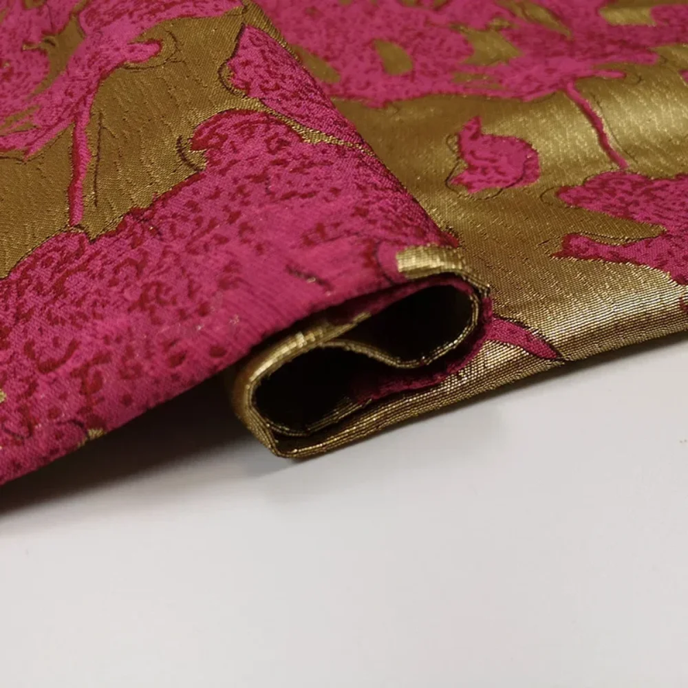 

Jacquard Brocade Fabric Gold Silk Abstract Graffiti European High-end Short Skirt Trench Coat Brand Diy Sewing Wholesale Cloth