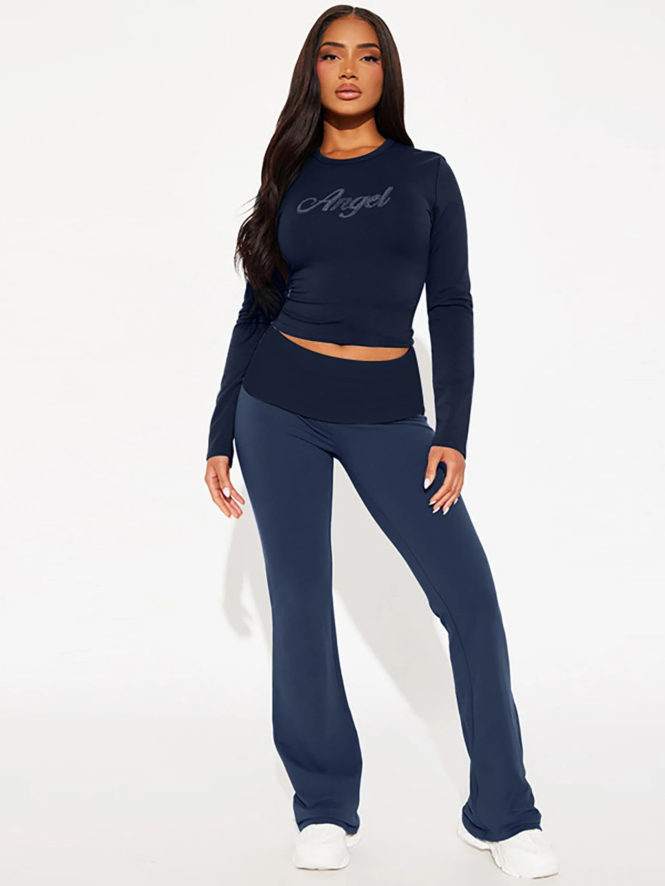 Hugcitar Fashion 2 Piece Sets Letter Sequined Long Sleeve Sexy Crop T-Shirt Patchwork Flare Pants Women Outfits Streetwear Party