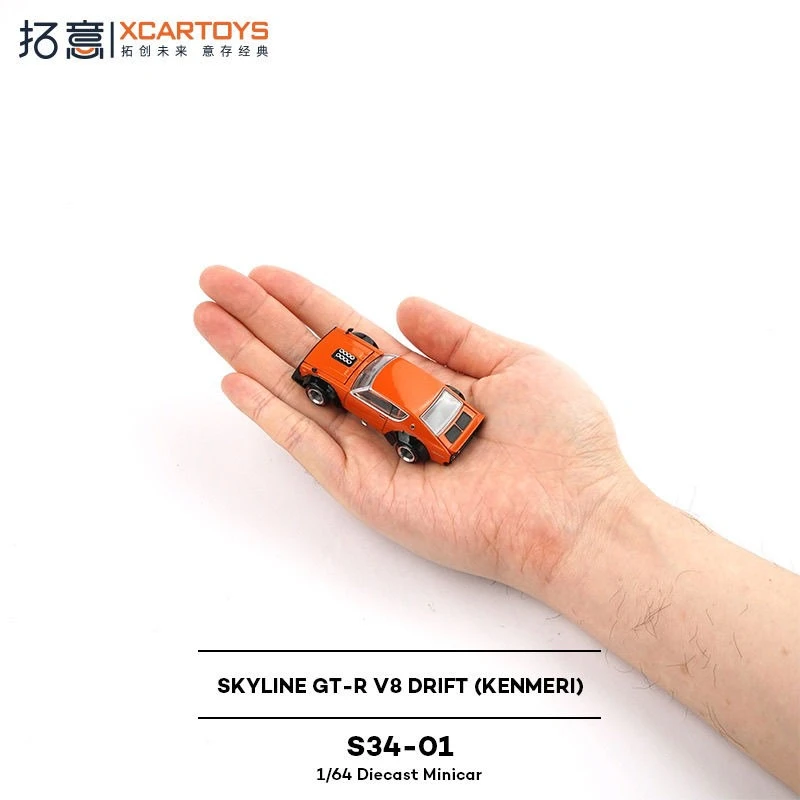 XCARTOYS 1/64 GT-R V8 برتقالي سباق السيارات DieCast نموذج سيارة مصغرة الكبار المقتنيات زينة هدايا أعياد ميلاد الأطفال اللعب