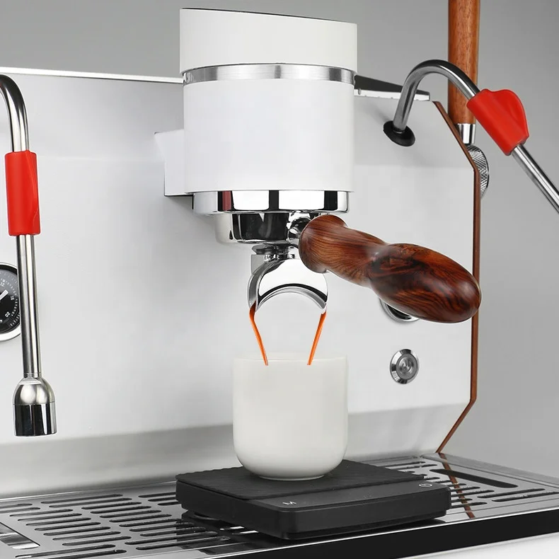 Professional High Quality Smart Semi Automatic Commercial Coffee Machine Espresso Coffee Maker for Cafe