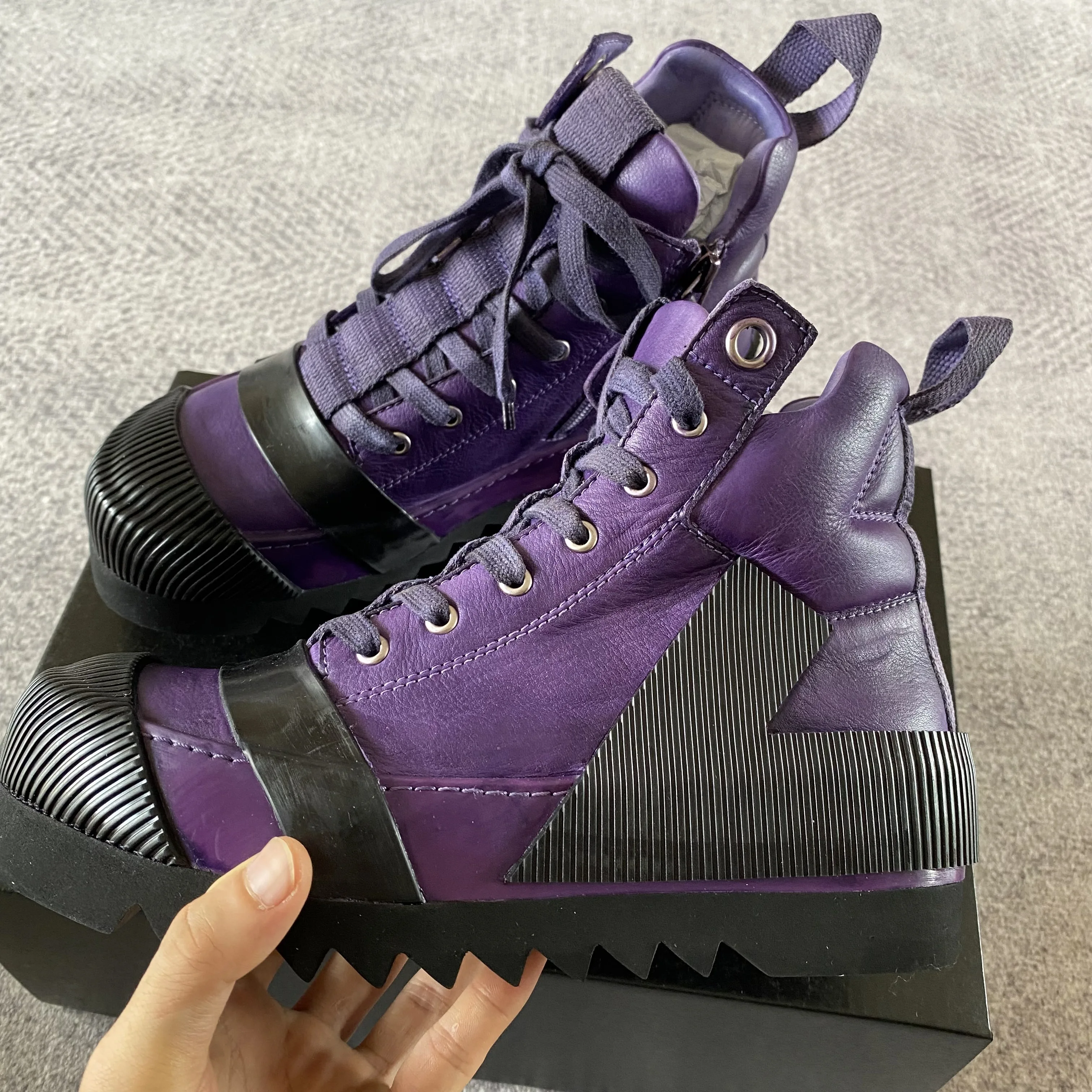 Original Design Customized Nappa Leather Mummy Strap Lightweight Comfortable Personalized Retro Unique Boots Can Do Fur Inner