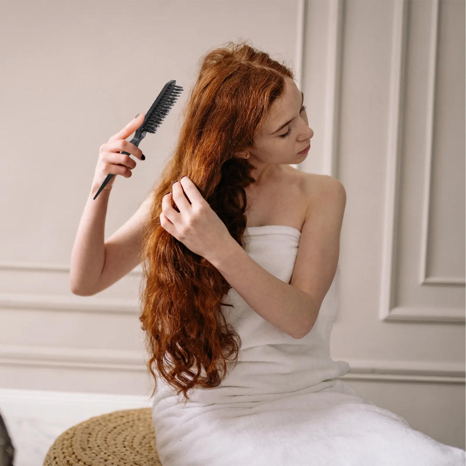 

6Pcs Hair Teasing Brush Three Row Ergonomic Design for Volume Styling Travel Salon Hairdressing Comb Pin Tail Detangling Set