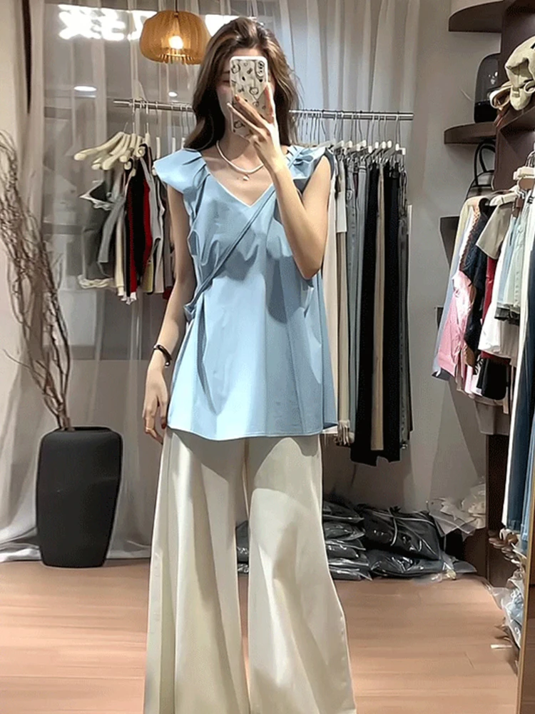 

Elegant Unique V-Neck Shirt Women's Summer 2025 New Design Sensation High-End Feeling Top Korean Style Loose Fit Korean Version