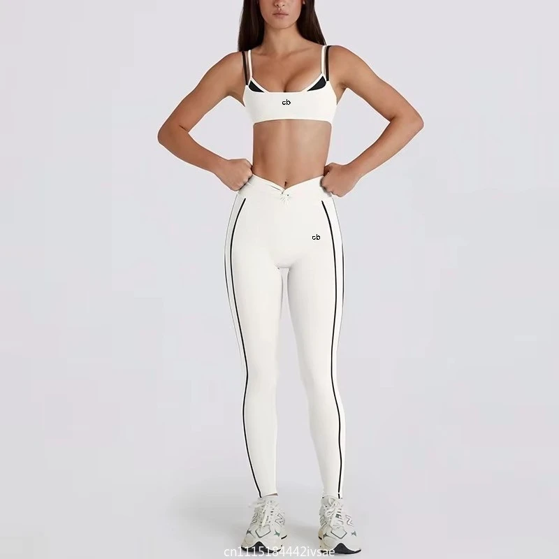 Women 2Pcs Yoga Set Fake Two‑Piece Color Block Sports Bra Twist Butt‑Lift Leggings Comfort Breathable Gym Running Fitness Outfit