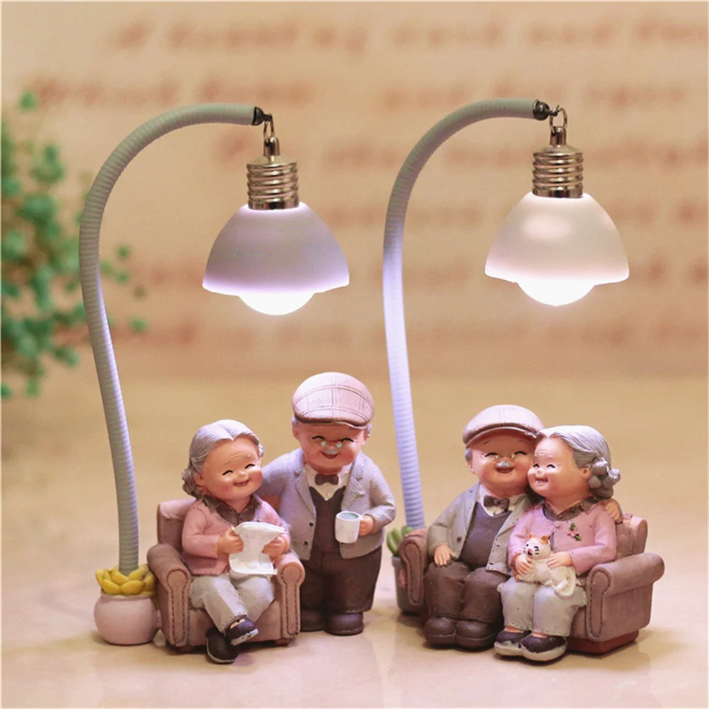 Mini Grandma Grandpa Figures Sweety Lovers Couple Old People Car Cake Desktop Ornament Figurines Miniature Home Decor Decoration