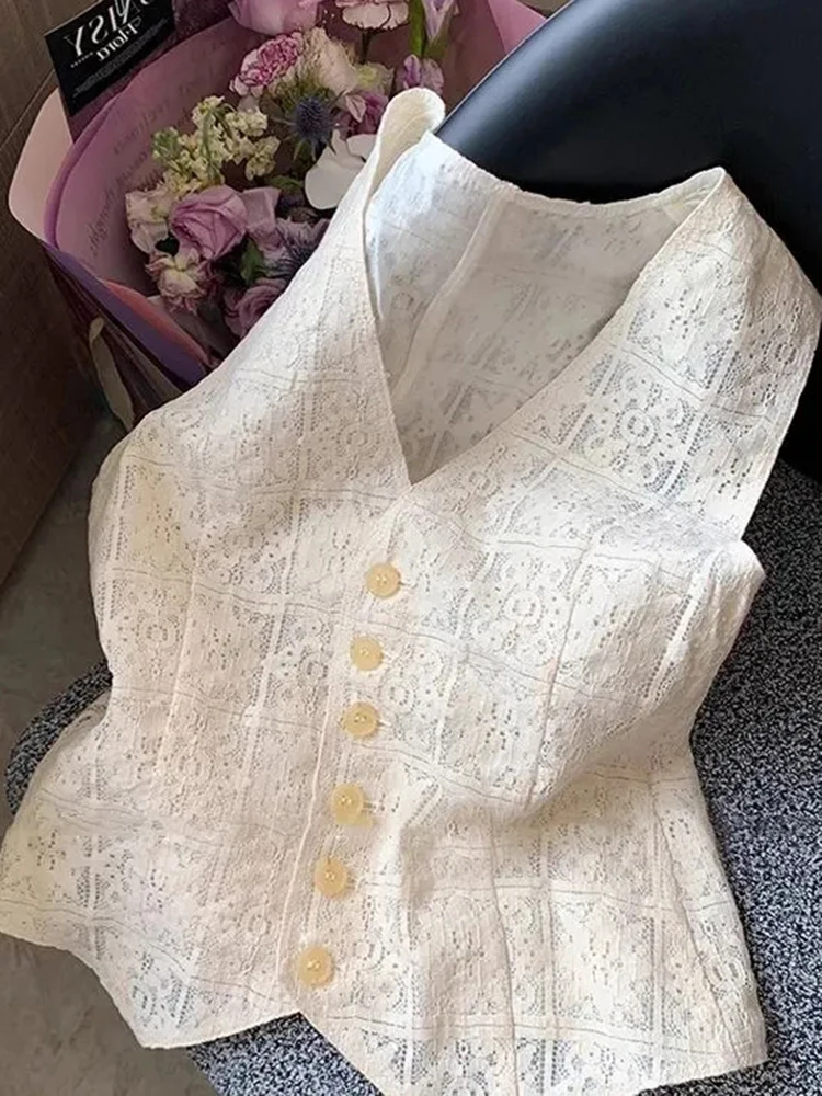 Sweet V Neck Lace Vest Tanks Women Slim Sexy See Through Retro Vest Korean Vintage Summer Female Casual Elegant Tanks New