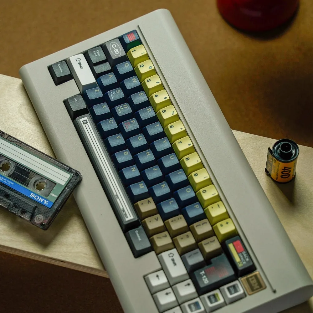 

Recorder R-120 Theme Keycap Set 140key PBT Custom Personalized Keyboard Cap Cherry Profile Gaming KeyCap for Mechanical Keyboard