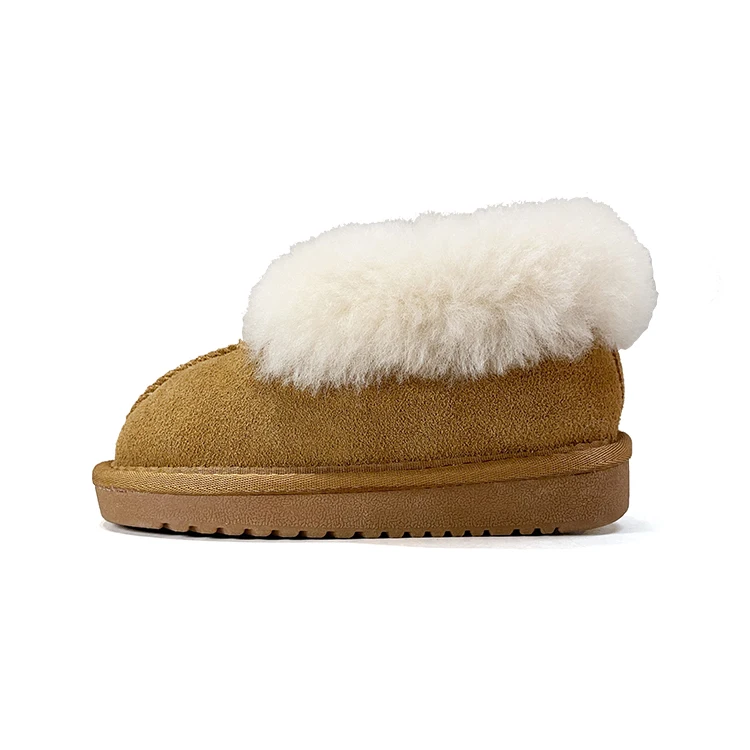 

Factory Customize Soft Outdoor Logo Plush Non slip Western Style Woman Flat Winter Real Sheepskin Fur Slippers