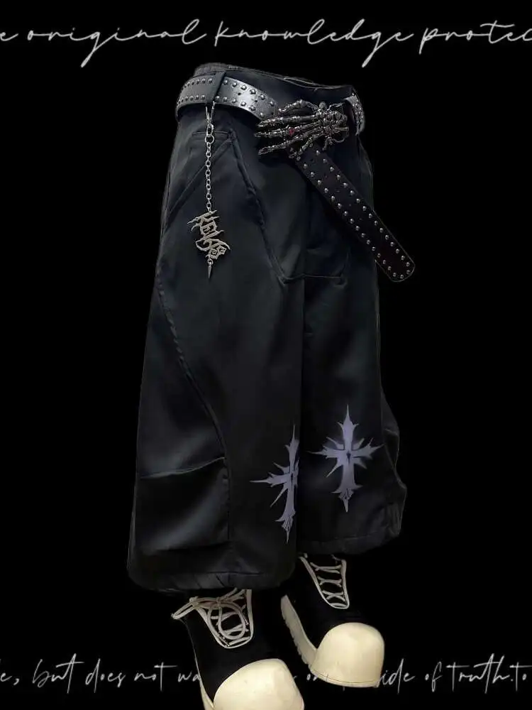 Man Women Gothic Punk Jeans Black Pleated Cropped Denim Pants Unisex Punk Rock Style American Summer Wide Leg Shorts
