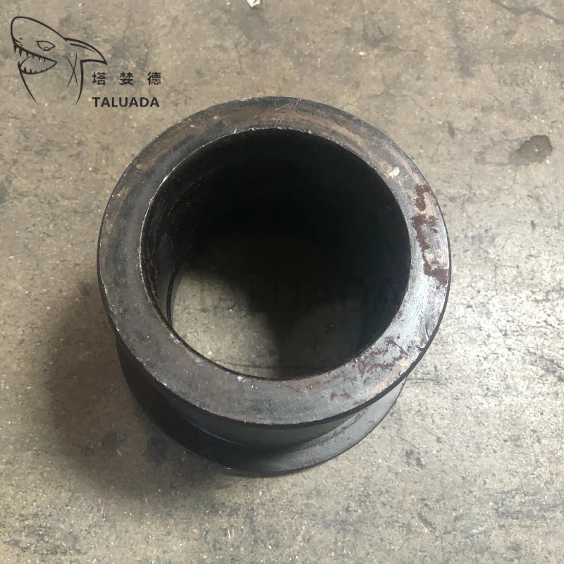 YN12B01943P1 YN12b02285P1 For KOBELCO SK210-8 SK200-8 Bushing