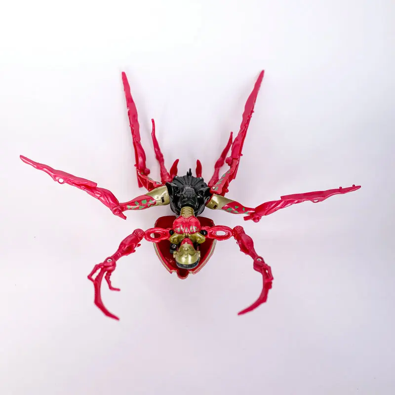 ของเล่นฟิกเกอร์แปลงร่างบีสต์วอร์สีดำ