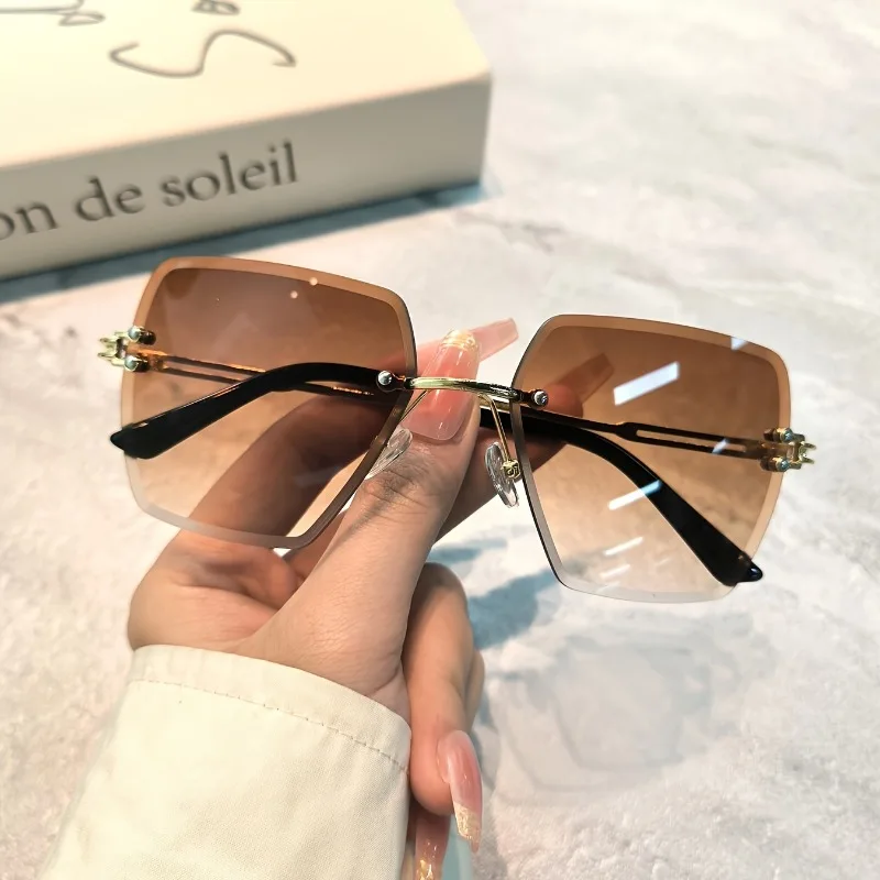 Retro-Mode-Sonnenbrille mit quadratischem Farbverlauf für Damen, modische randlose Strand-Sonnenbrille mit Farbverlauf, UV400-Brille – Detail 4