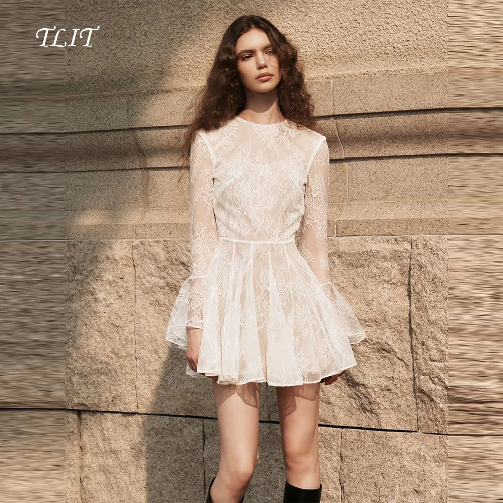 فساتين زفاف TLIT أنيقة من الدانتيل قصيرة على شكل حرف a ورقبة دائرية وأكمام طويلة من الدانتيل مضيئة بدون ظهر رداء De Mariée مخصص