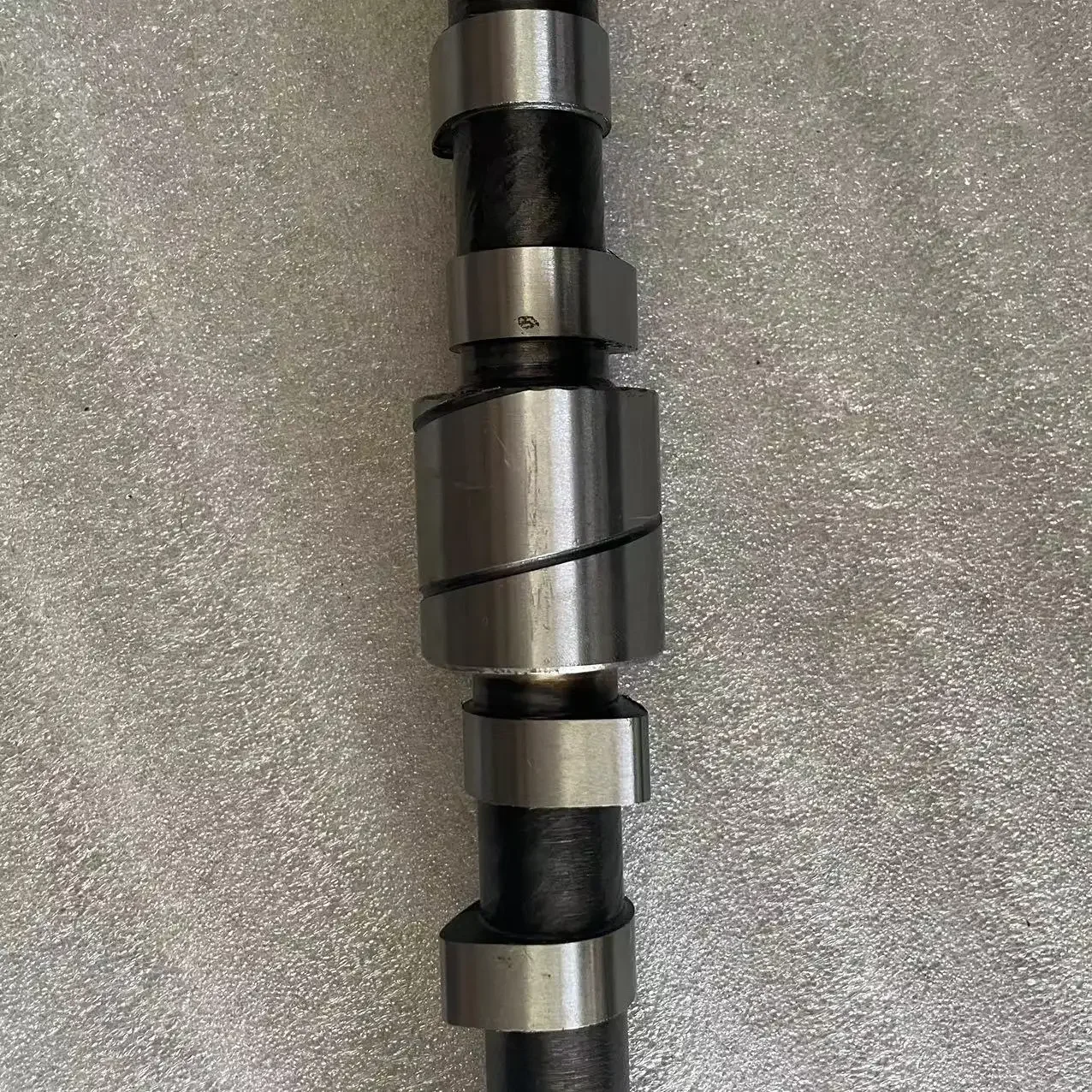 Shanghai New Holland camshaft