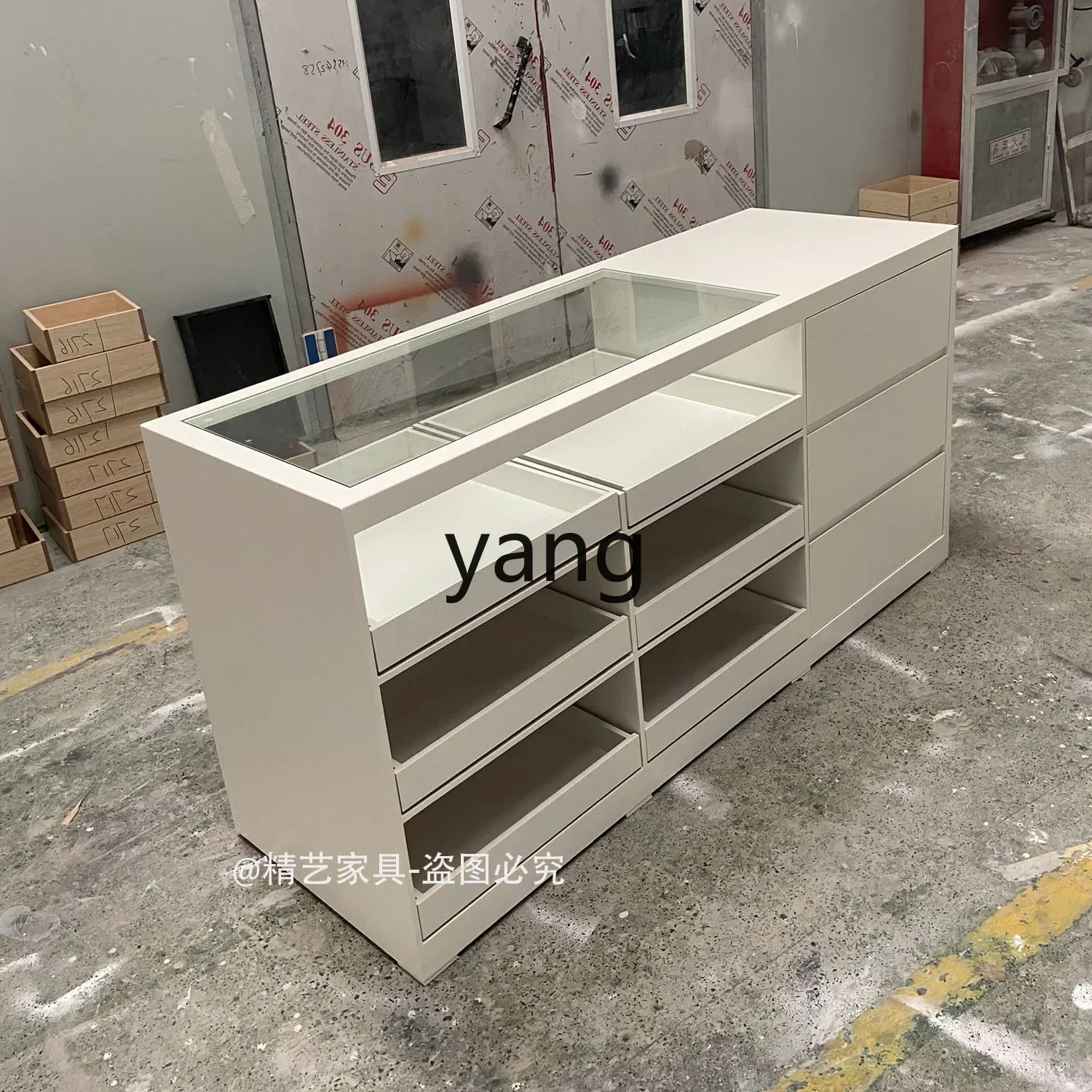 MMclothing store Nakajima display stand storage side cabinet paint decorative ornament display table