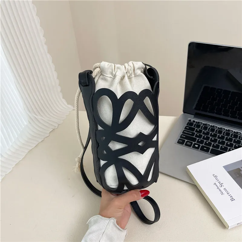 

2025 Niche Women‘s Canvas Bucket Bag, Vintage Style Large Capacity Crossbody Tote, Multi-way Shoulder Purse for Casual Work