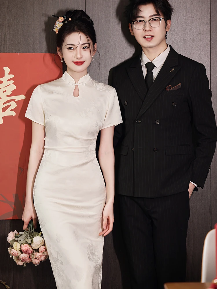 

Champagne Colored New Chinese Sle Wedding Dr for Registration And Return Home Summer Long Sve Zipper Ba D...