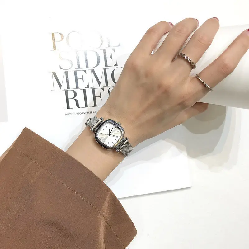 العلامة التجارية النساء ساعة كوارتز قابل للتعديل الفولاذ المقاوم للصدأ حزام هدية فاخرة السيدات ساعة اليد دروبشيبينغ ساعة Relojes Para Mujer