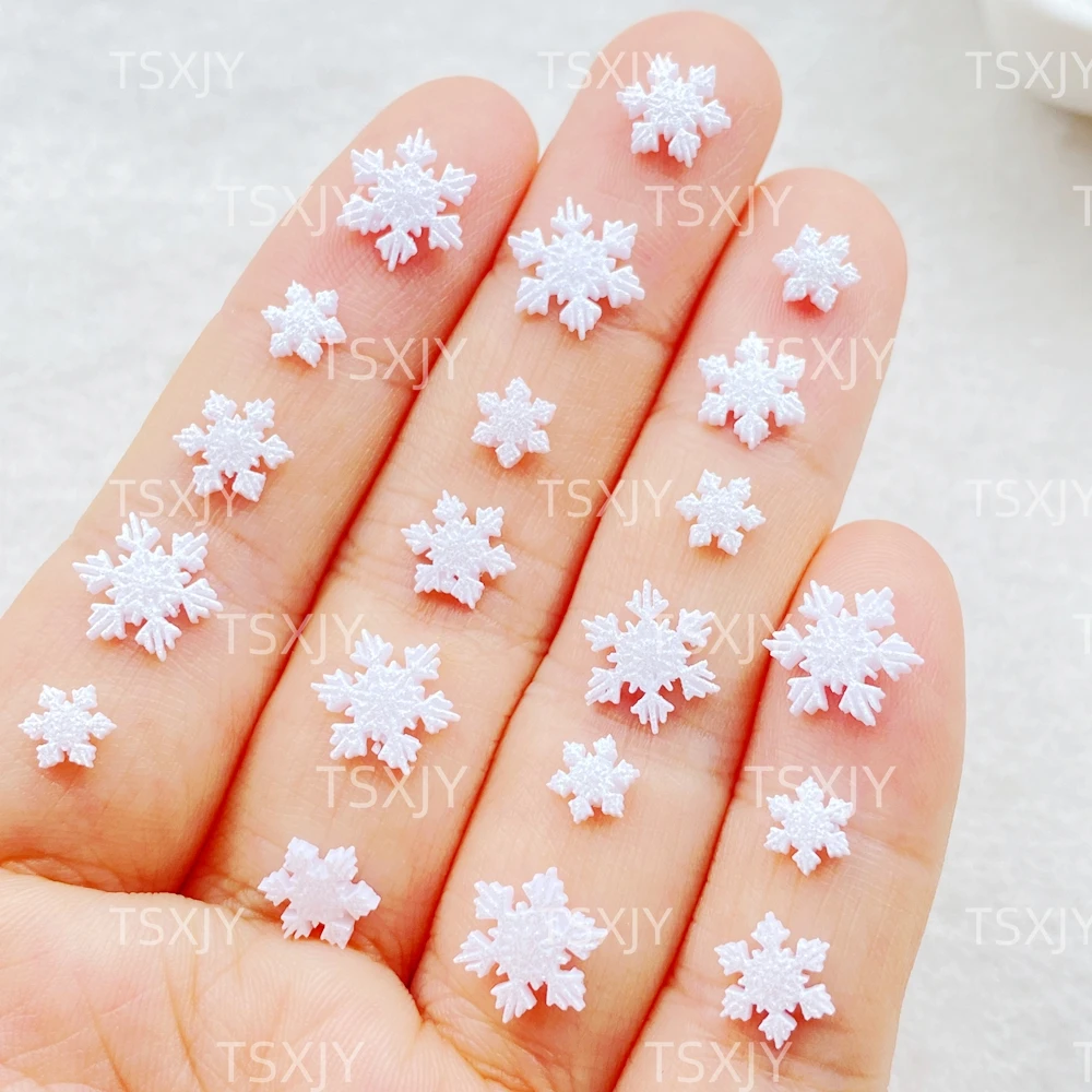 100pcs Resin mini Cute Mini White Christmas Snowflakes Nail Art Flatback Rhinestone DIY Christmas Scrapbook Crafts
