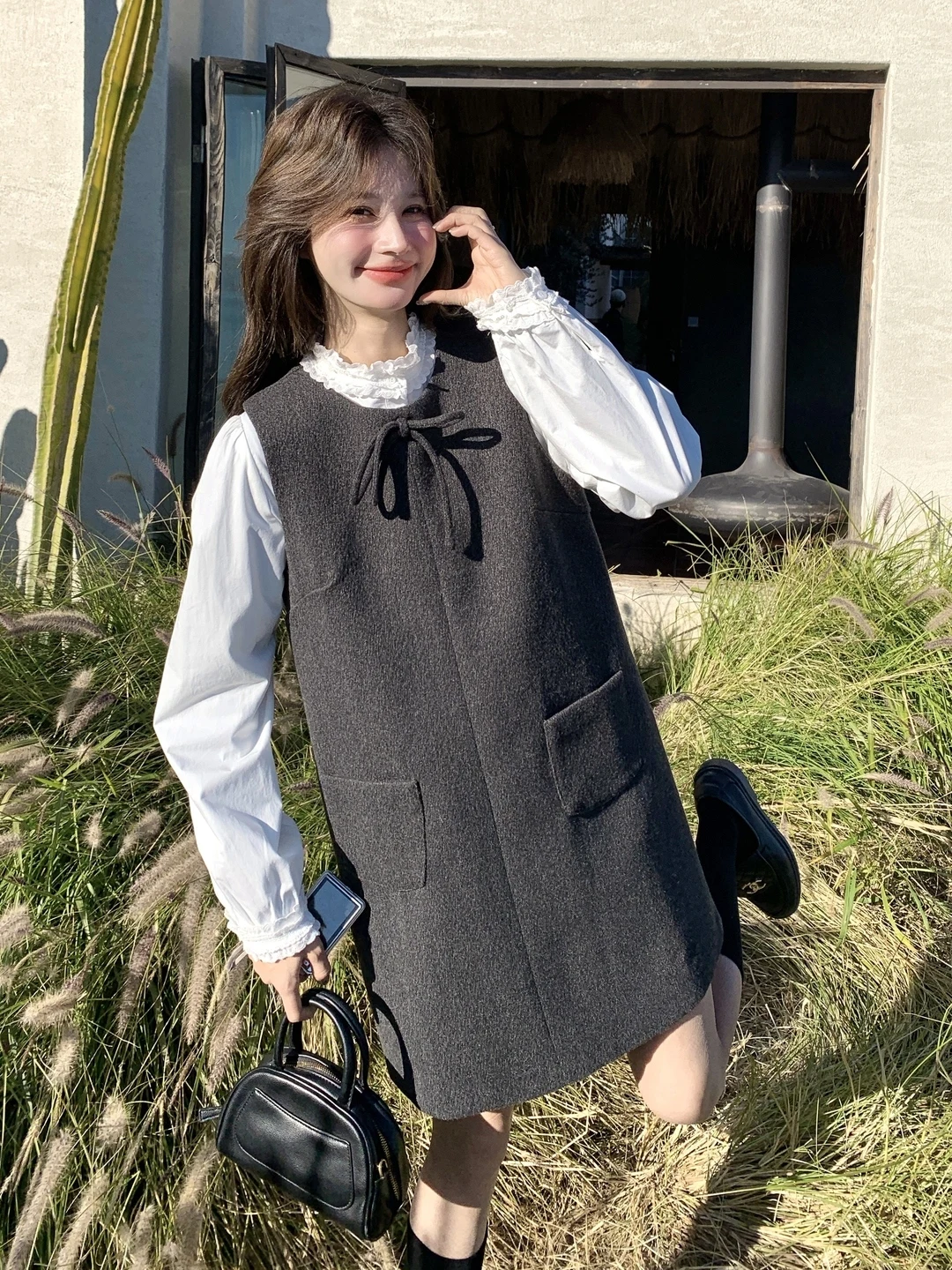 

Деревянный воротник, вязаный шерстяной жилет с поясом, комплект из двух предметов для женщин, модный весенне-осенний антивозрастной костюм