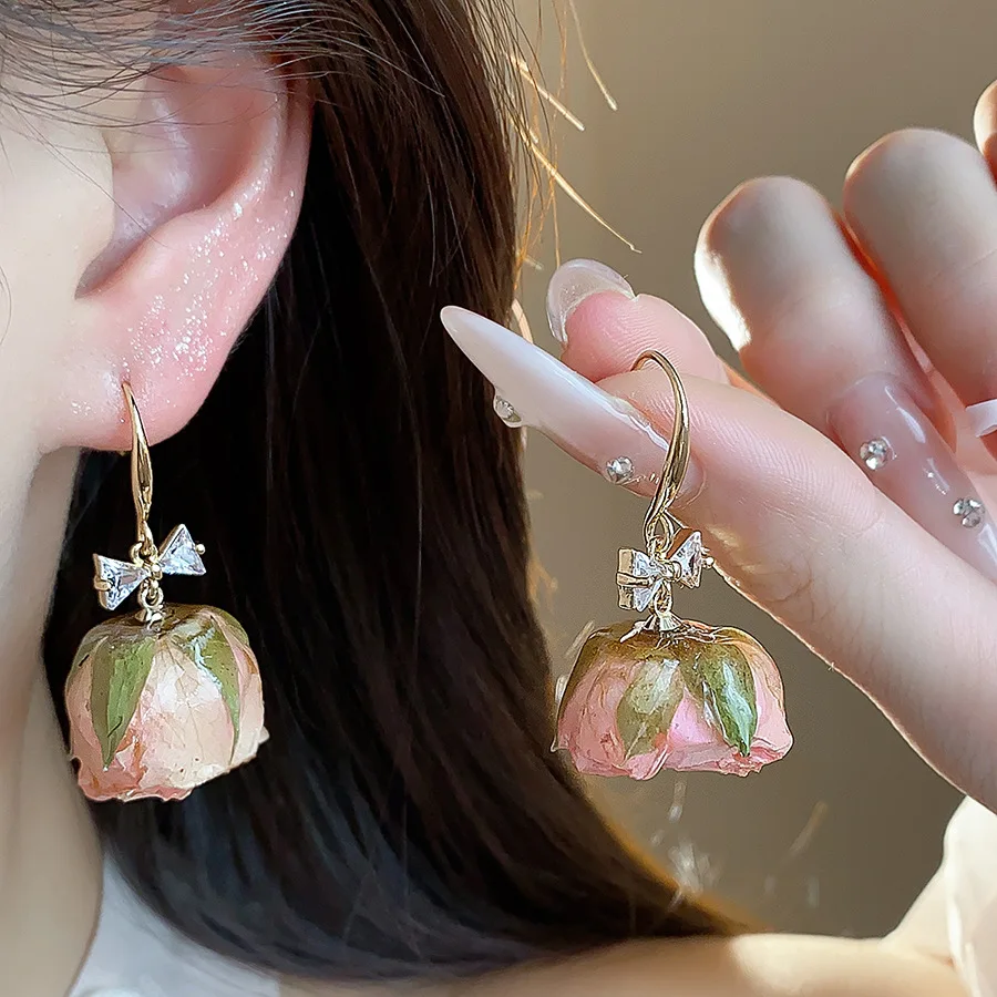 Nuevos Pendientes Colgantes de Rosa Fresca Preservada para Mujer, Hechos a Mano, Románticos y Dulces, con Ganchos para Oreja, Joyería para Citas y Fiestas, Regalo para Amigas M