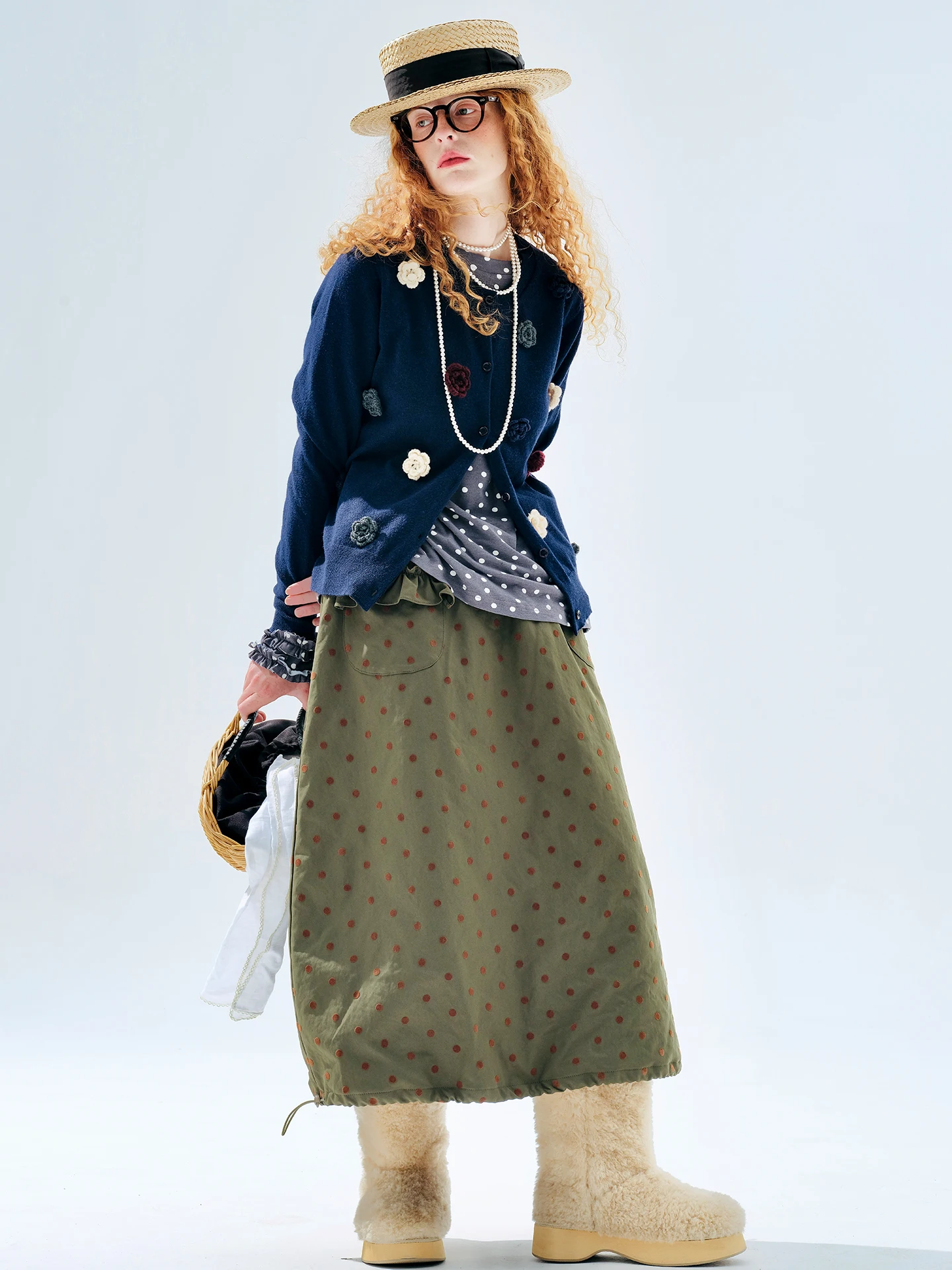 Dunkelblaue Strickwaren – Imakokoni 2025, künstlerisches Herbst-Fleece – Strickjacke mit 3D-Blumen und Schnitt 255268