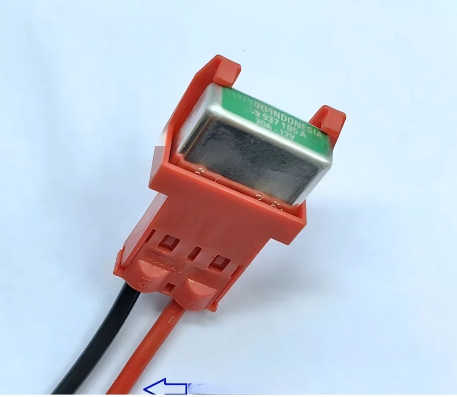 443 937 105A Automobile 30A 12V Overload Automatic Recovery Fuse 443937105A Electric Seat Motor