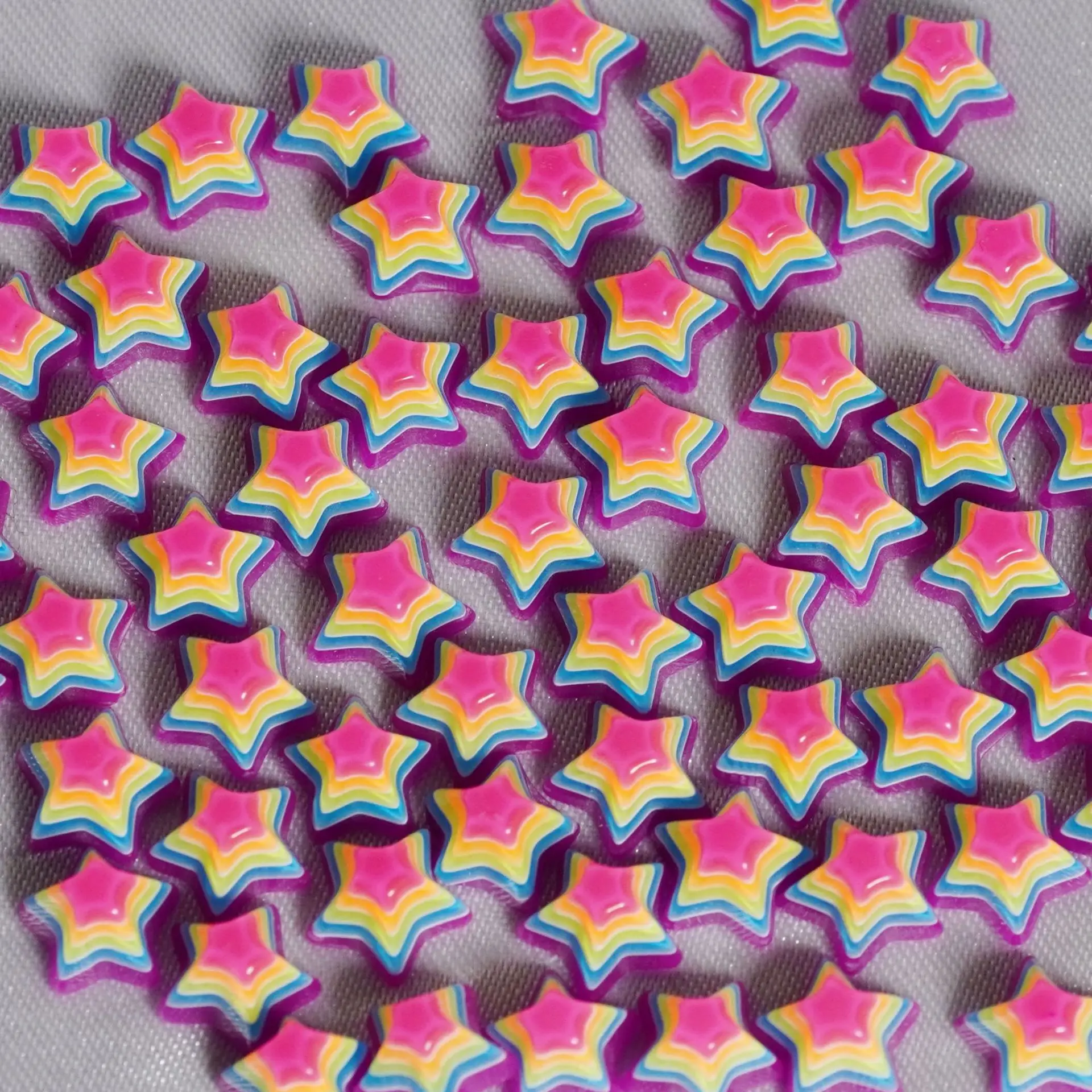 10 قطعة/الوحدة جديد الراتنج الحب ستار اللسان مسمار الكرة الشفاه مسمار اكسسوارات الكرة الاكريليك لون الحلوى اللسان الشفاه ثقب الملحقات