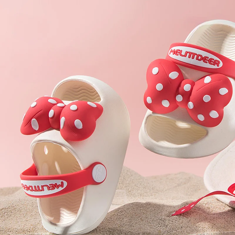 Pantofole per bambini per ragazze carine con stampa a pois con fiocco grande versatili scarpe da spiaggia per bambini Princess Chic Soft EVA Drop