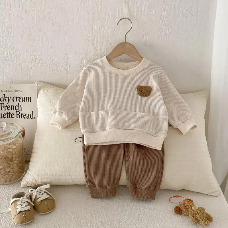 

2026 Spring New Baby Long Sleeve Clothes Set Boys Girls Cartoon Bear Sweatshirt + Pants 2pcs Suit Cotton Toddler Casual Outfits