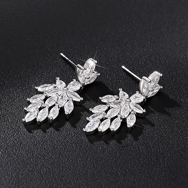 Huitan Opulent Gorgeous Drop Earrings with Shiny Cubic Zircon Trendy Graceful Accessories Attractive Temperament Wedding Jewelry