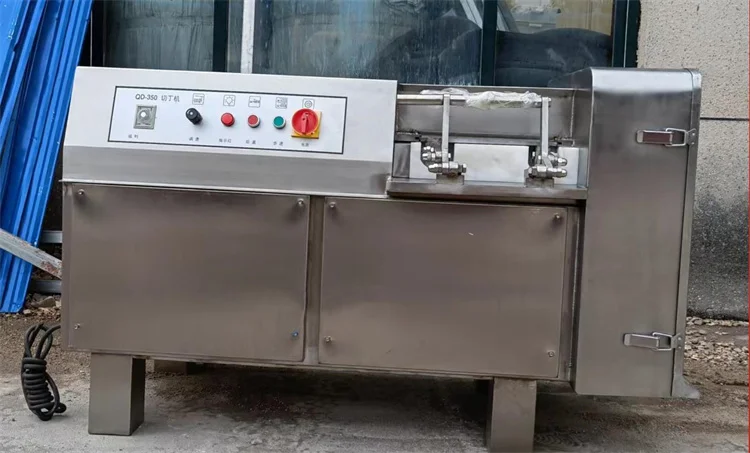 ماكينة تقطيع مكعبات لحم البقر 500-600 كجم/ساعة ماكينة تقطيع مكعبات اللحوم الهيدروليكية