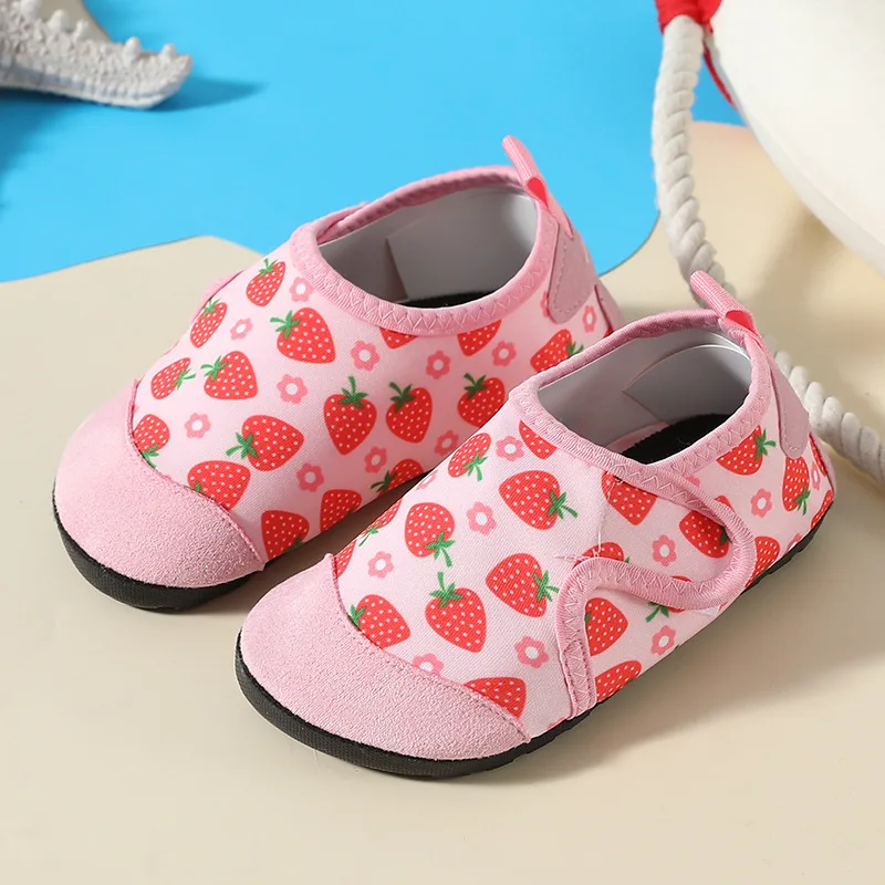 Fashion Sandals Summer Versatile Comfort Girl Shoes Soft Flat Water Shoe Cartoon Quick Drying Simple Anti Slip Boy Beach Shoes