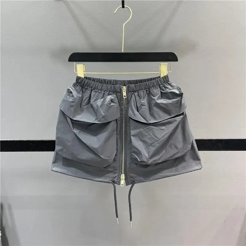 2025 ฤดูร้อน Y2K Low-Rise Cargo Mini กระโปรง-สายรัดปรับได้และรายละเอียดซิปพร้อมกระเป๋าขนาดใหญ่สาวร้อนชุดลําลองใหม่