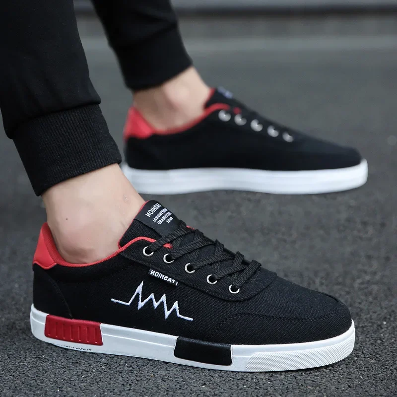 Men's Flat Canvas Shoes Street Fashion Breathable Skateboard Shoes New Men Comfortable Non-slip Casual Sneakers Tenis Masculino image 2