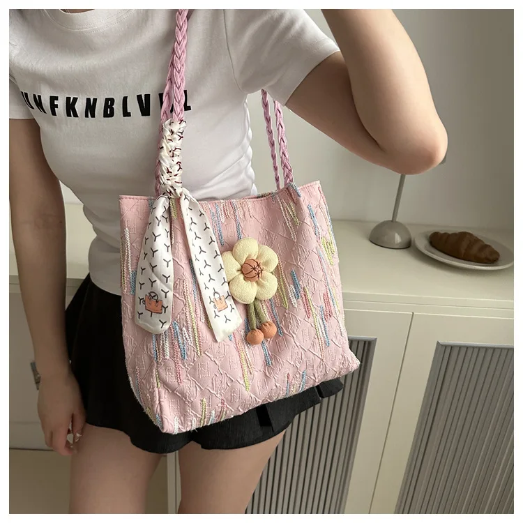

Canvas bag women large capacity color collision flowers casual one-shoulder college students commuting tote bag