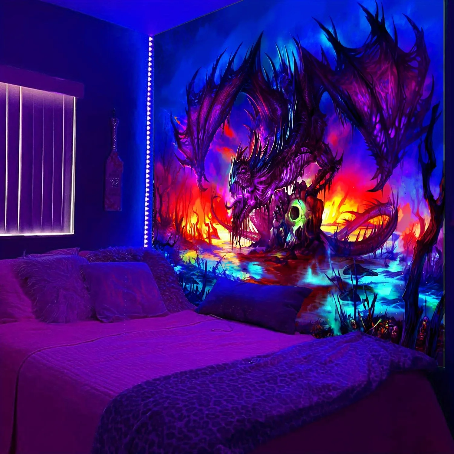 Lila Drachenmuster, fluoreszierender UV-Wandteppich, UV-Reaktion, Halloween-Dekoration, Fantasy-Landschaftskunst