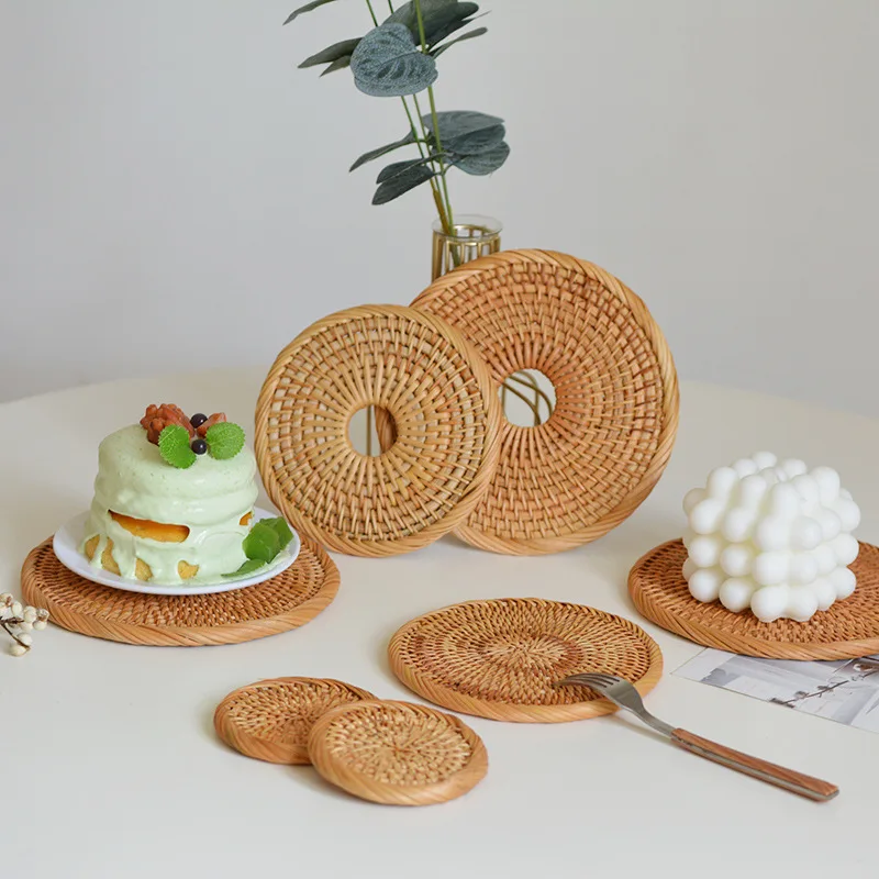 

HeMu Handwoven Rattan Trivet Set, Round Woven Placemats for Hot Dishes, Pots & Table Decor, Heat Resistant Kitchen Coasters