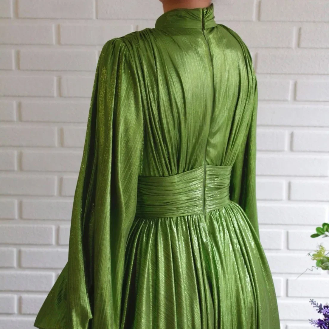 2023 spring and summer fashion color waist hanging neck big swing sexy avocado green dress color long skirt female