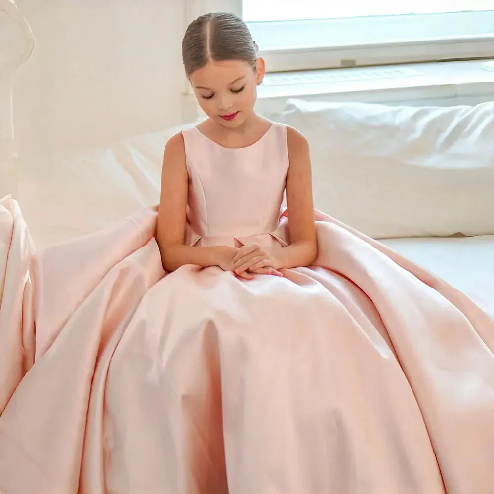 Vestido de niña de flores de satén blanco personalizado para boda hasta el suelo con lazo vestido de fiesta de primera comunión de cumpleaños para niños vestidos de baile