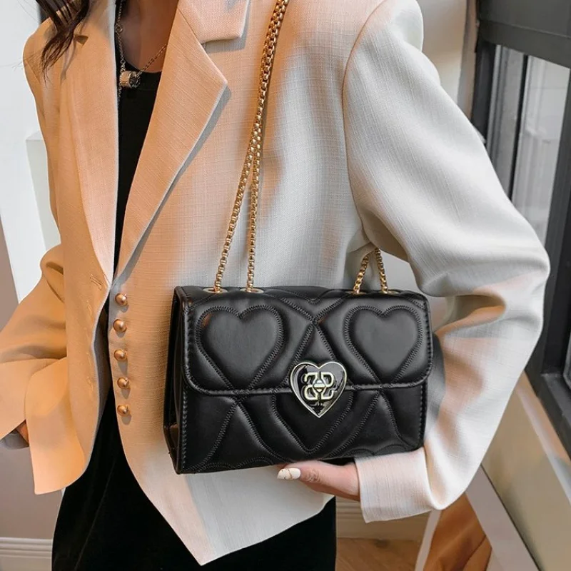 

High-End Ladies Hand Bags Crafted From Pineapple-Patterned Leather Boasting Trendy Commuter Design And Famous Durable Style