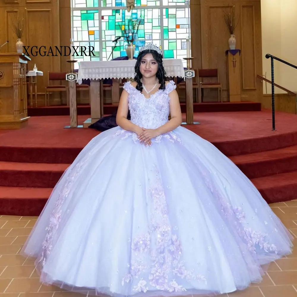 Vestidos lilas de quinceañera, vestido elegante con cuello en V, 3D Apliques de encaje de flores, dulce 15 16, fiesta de cumpleaños, con cordones, Espalda descubierta, regalo de Gala, 2023