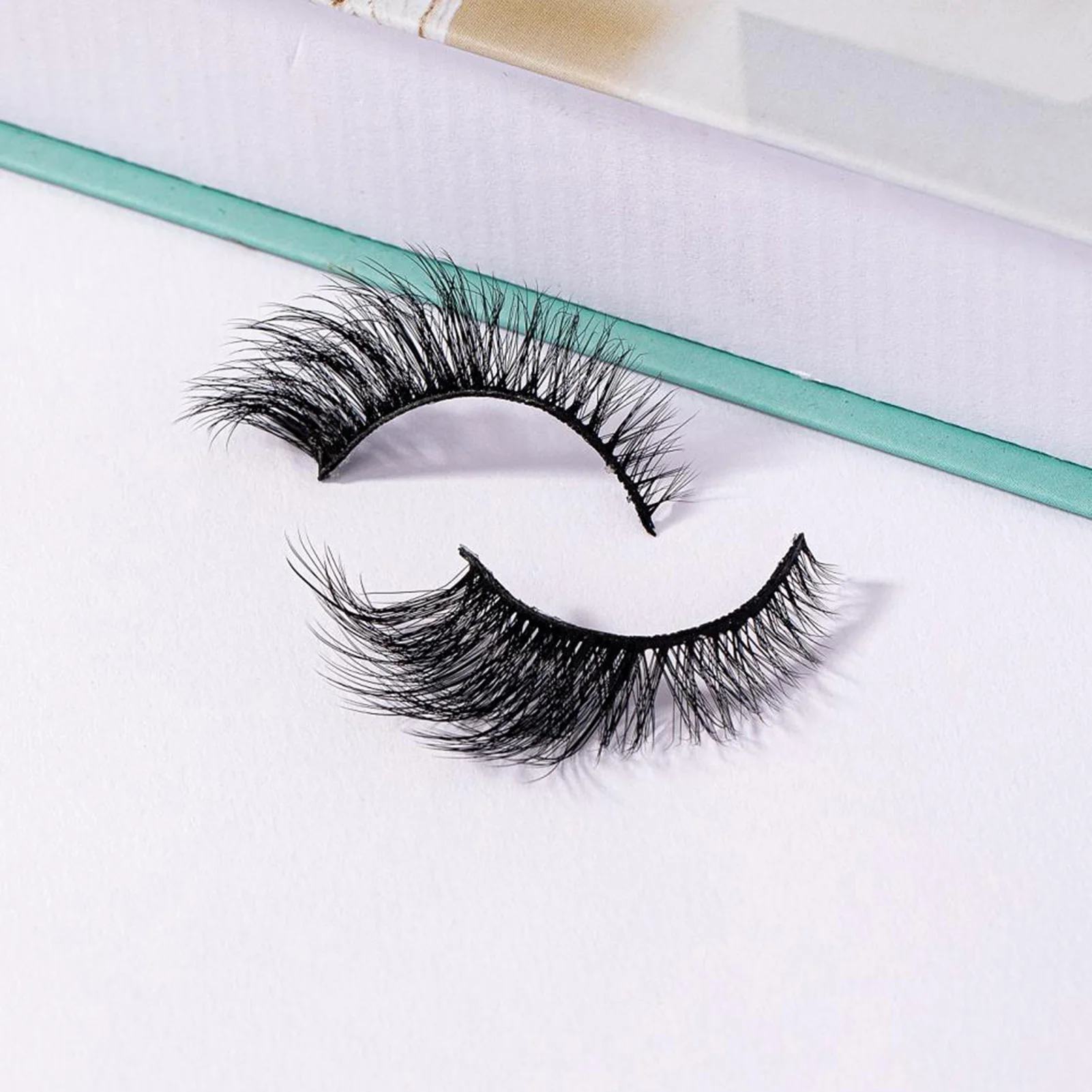 Grafted Fake Eyelashes for Women Waterproof Sweat-proof Long-Lasting False Eyelashes Ideal for Cosplay and Costume Parties