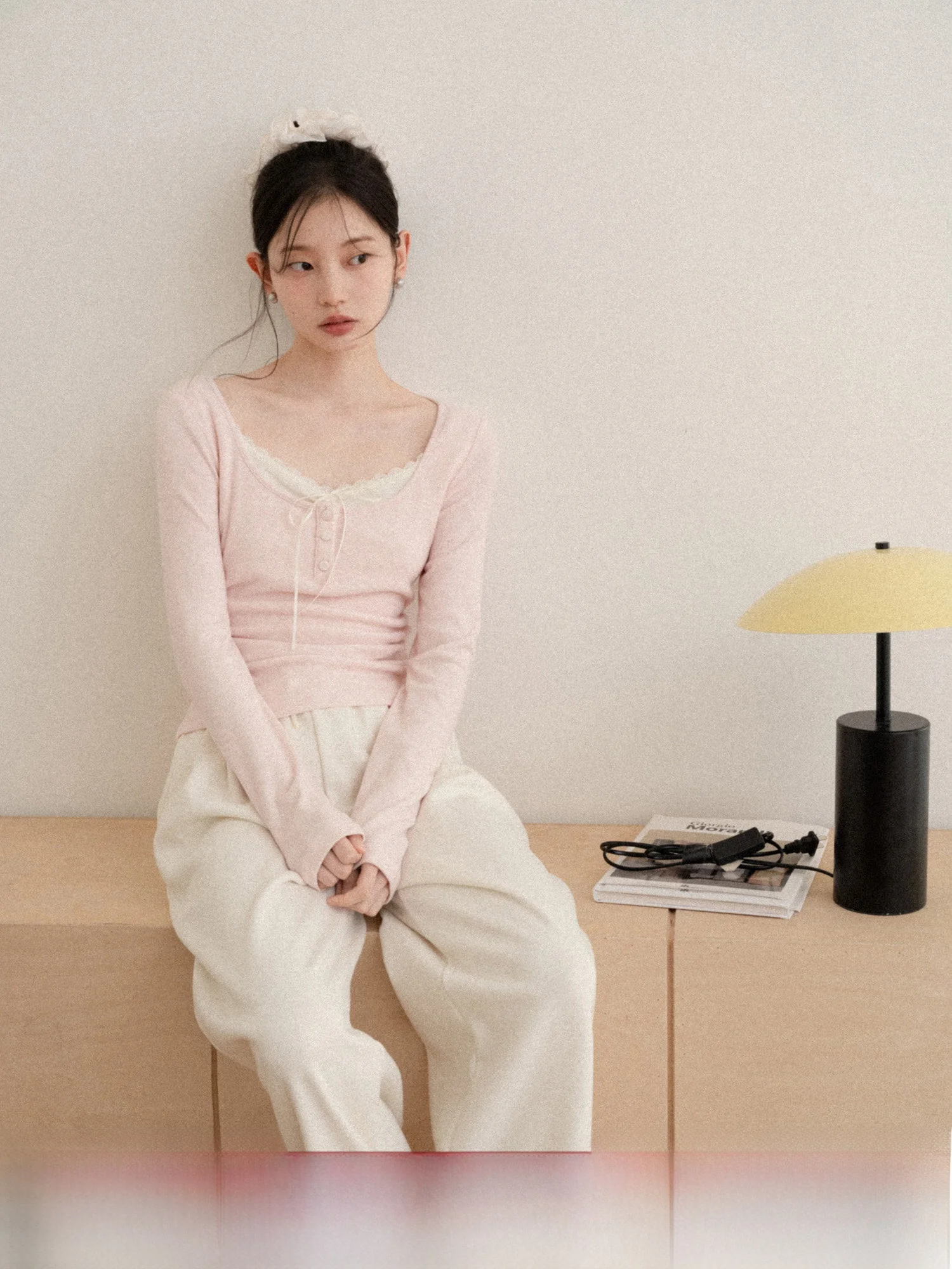 

Новая женская зимняя трикотажная футболка с длинным рукавом и кружевными вставками, облегающая, повседневная, однотонная, с высокой талией, эластичная