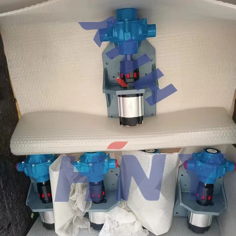 

7560 ROLLER HYPO WATER PUMP ASSEMBLY 01E8533006&10164399 For Concrete Pump
