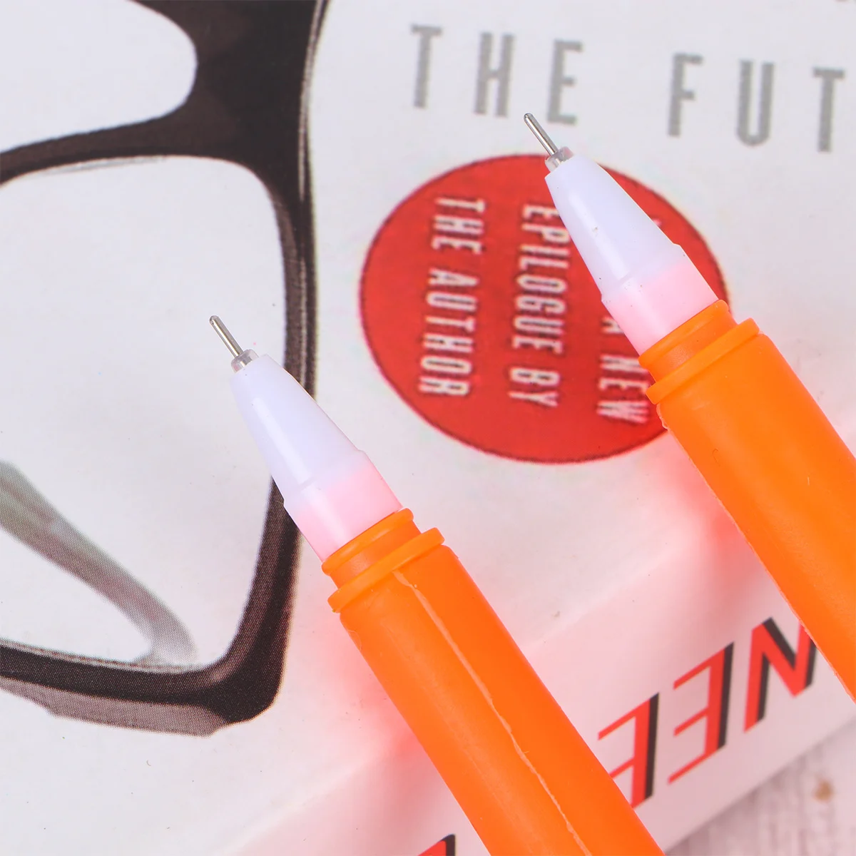 

20Pcs Rabbit Gel Pens 0.5mm Black Ink Fine Tip Carrot Shaped Gel Pen Creative Cute Pen for School Office Classroom Supplies